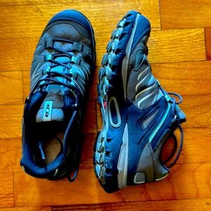 Salomon hiking shoes